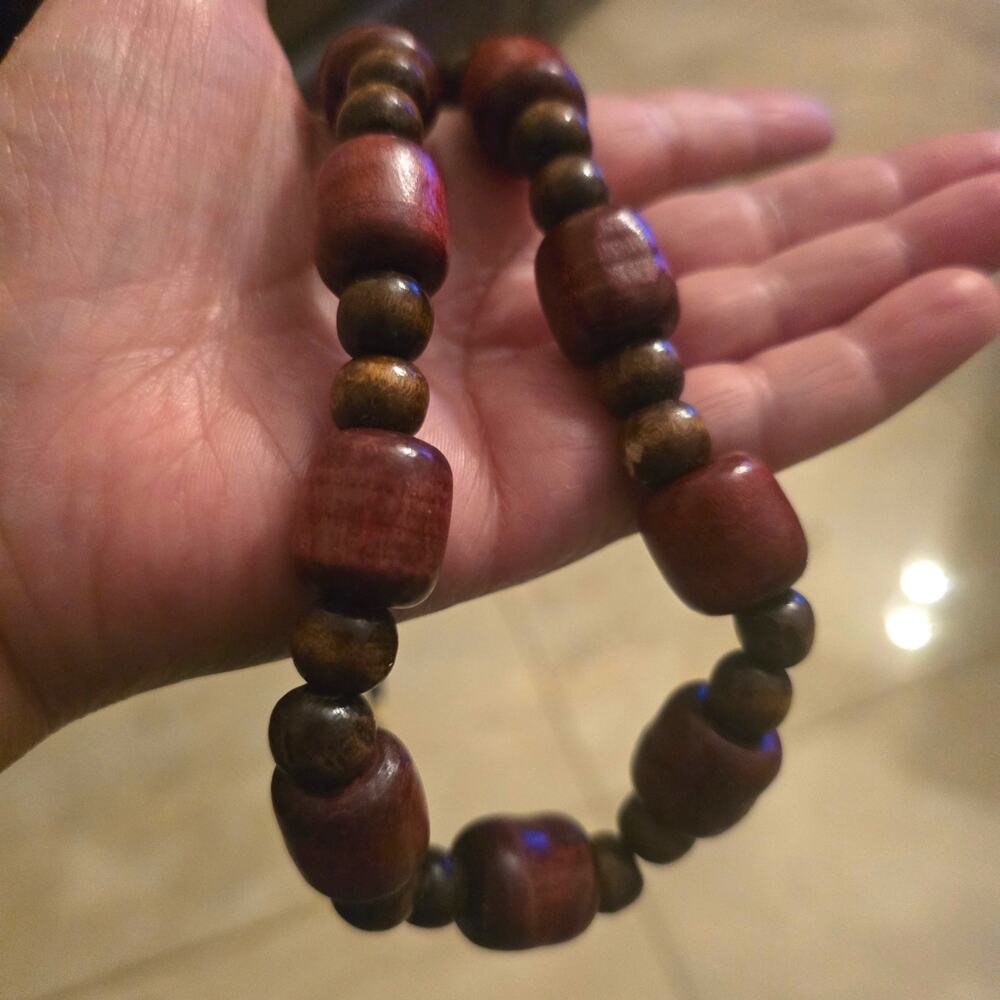 Vintage Necklace Cherry Reddish Brown Wooden Barrel Beads Artisan 22" SKU 2313